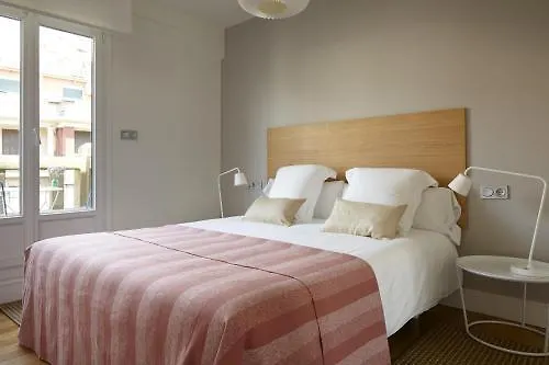 Apartment Mirakruz Terrace By Feelfree